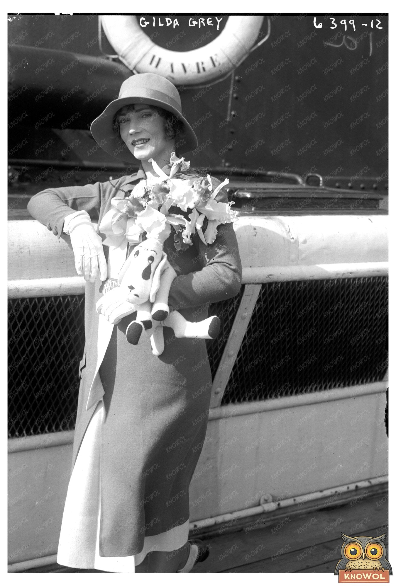 1925 Flapper Dancer Gilda Gray Captivating Pose