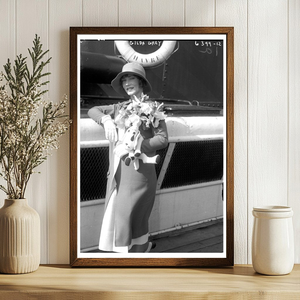 1925 Flapper Dancer Gilda Gray Captivating Pose