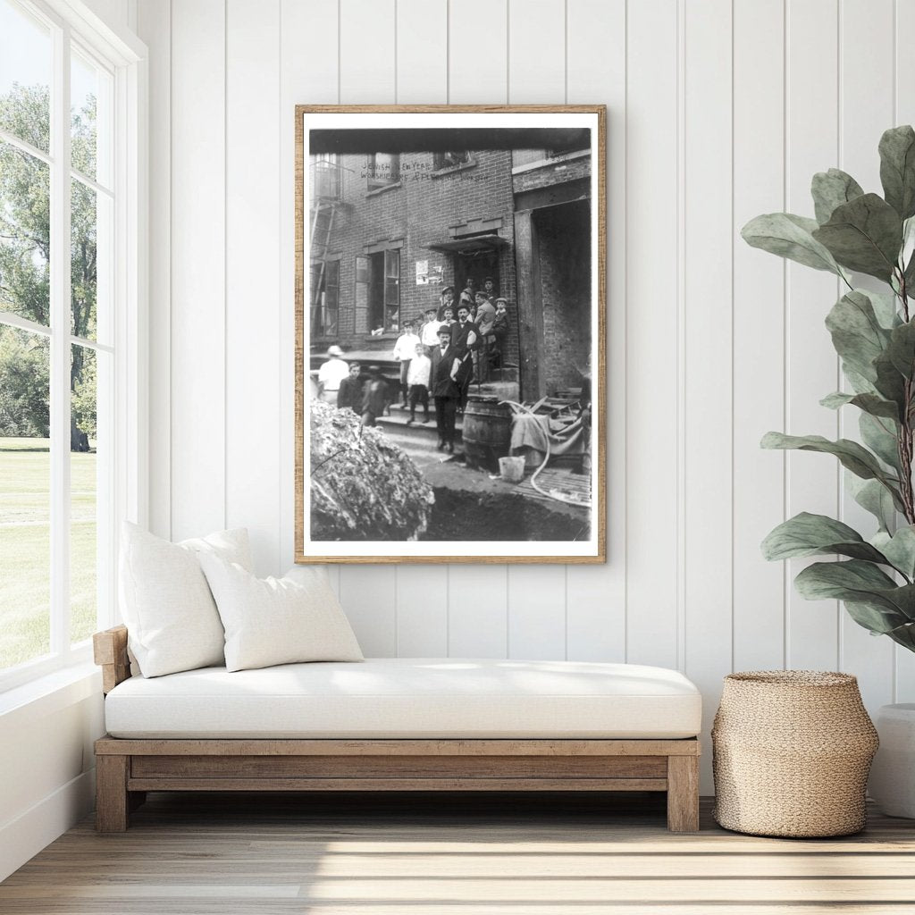 1912 NYC Tenement Turned Vibrant Synagogue