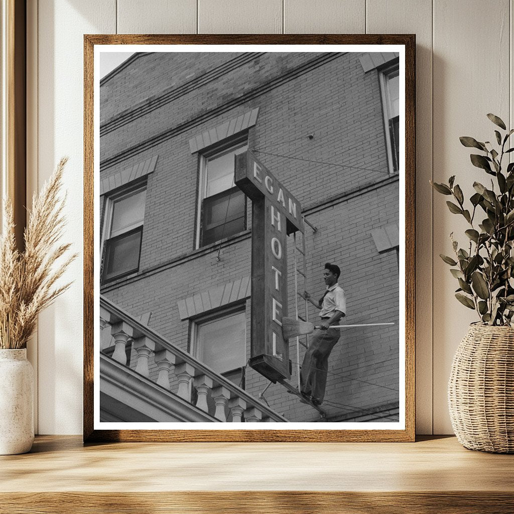 Crowley Louisiana Hotel Sign Preparation October 1938