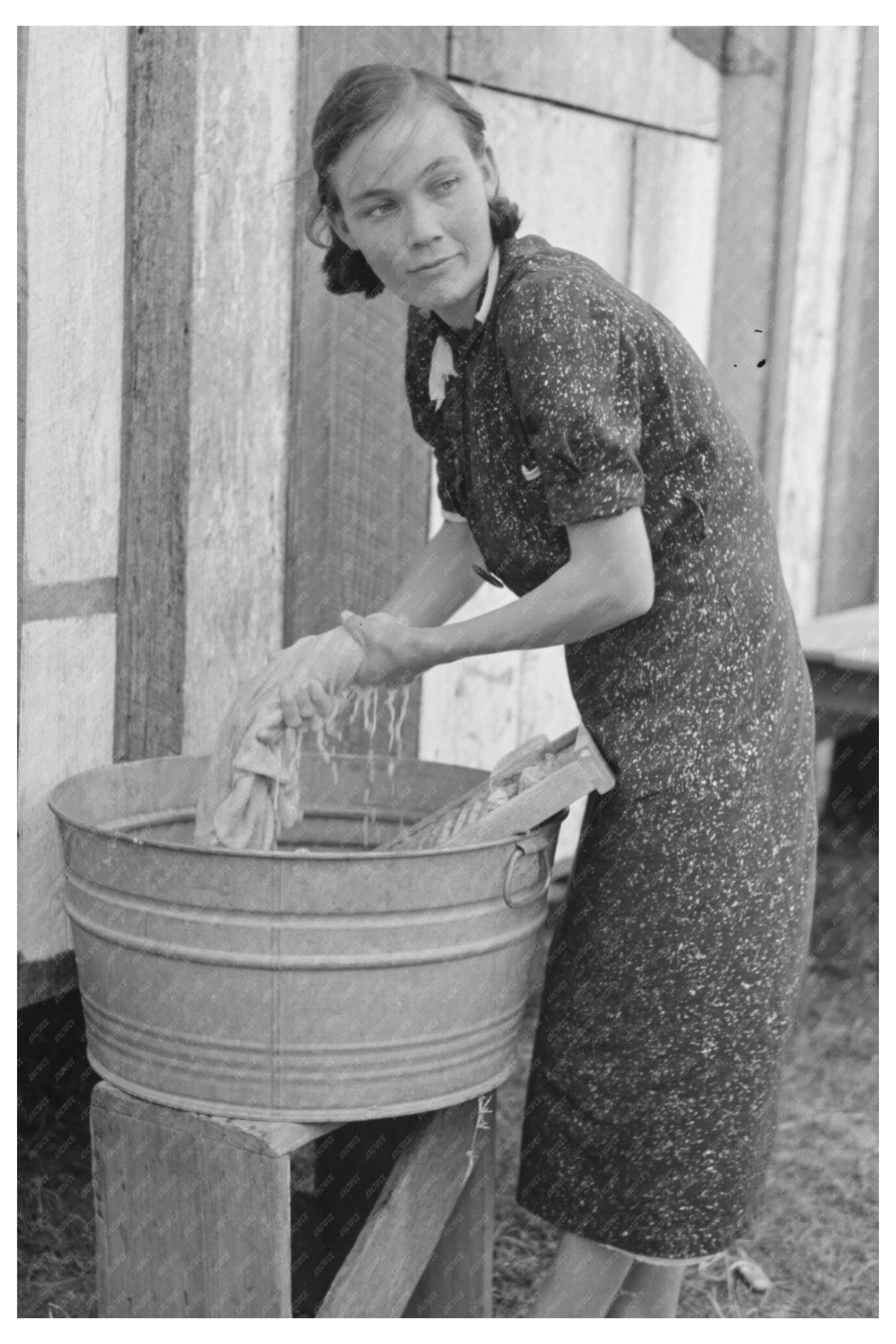 Farmers Wife Washing Clothes in Louisiana November 1938