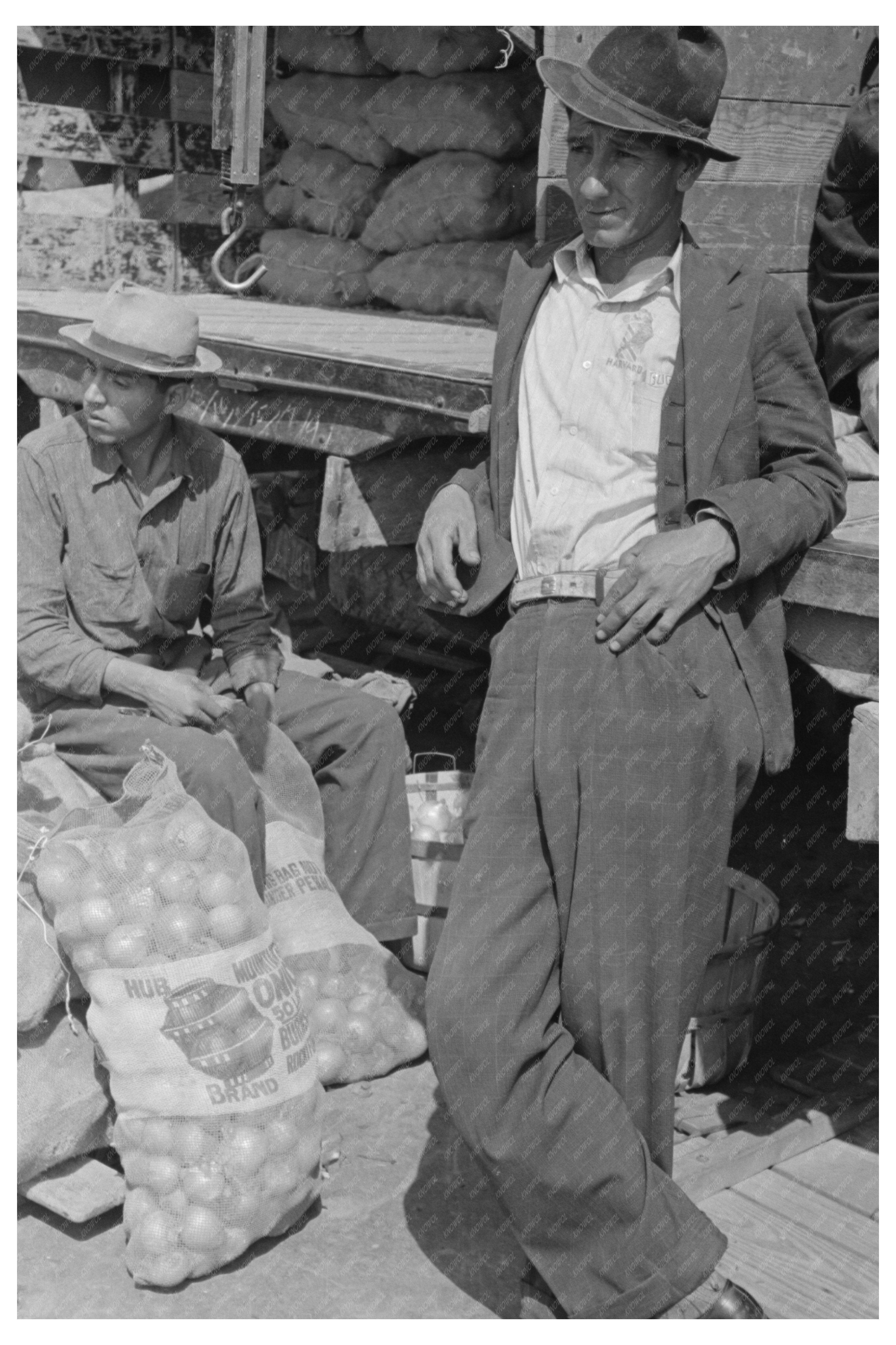 Vegetable Peddlers in San Antonio Market March 1939