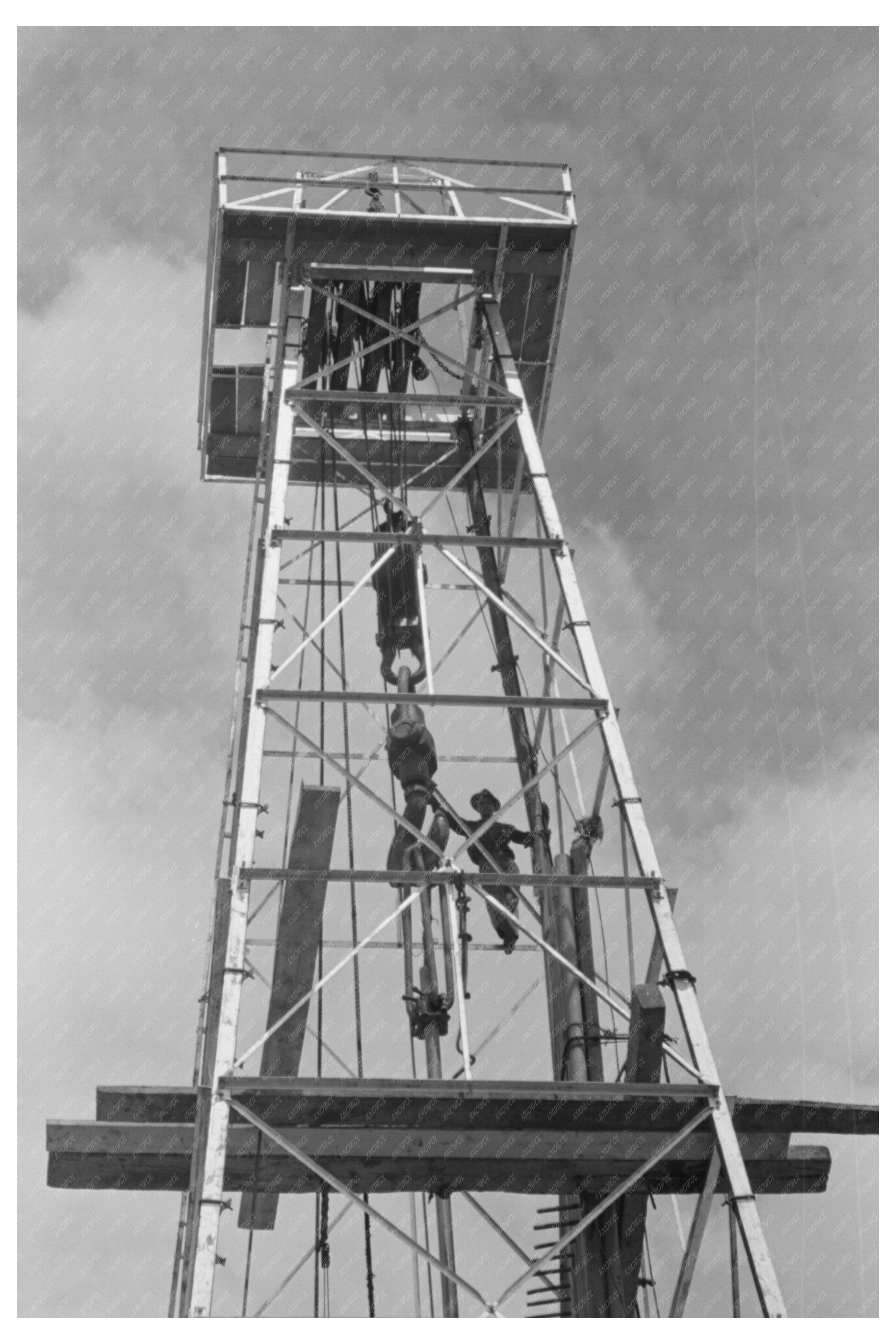 Kilgore Texas Oil Derrick Top Components April 1939
