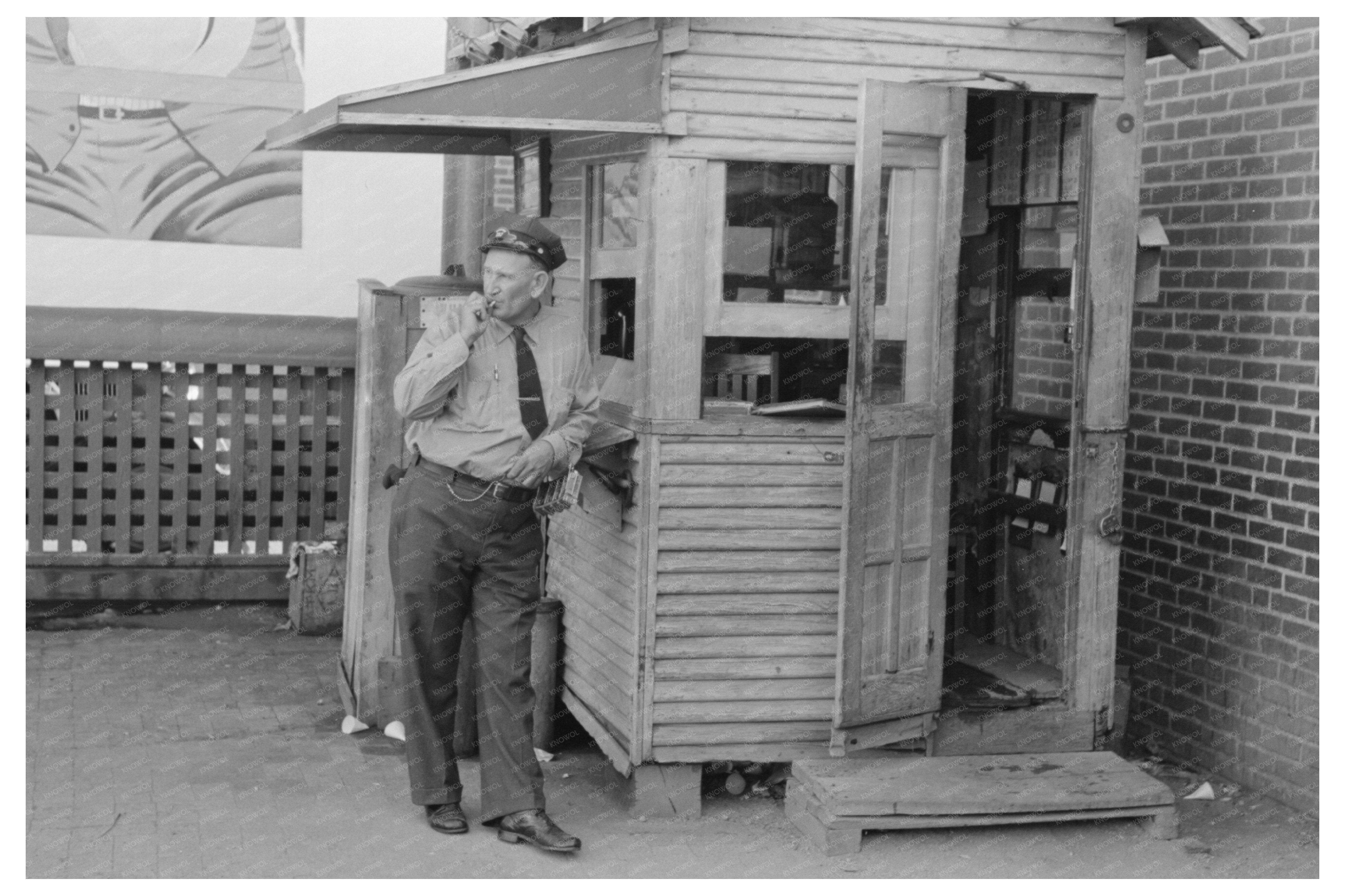 Oklahoma City Streetcar Station July 1939 Image