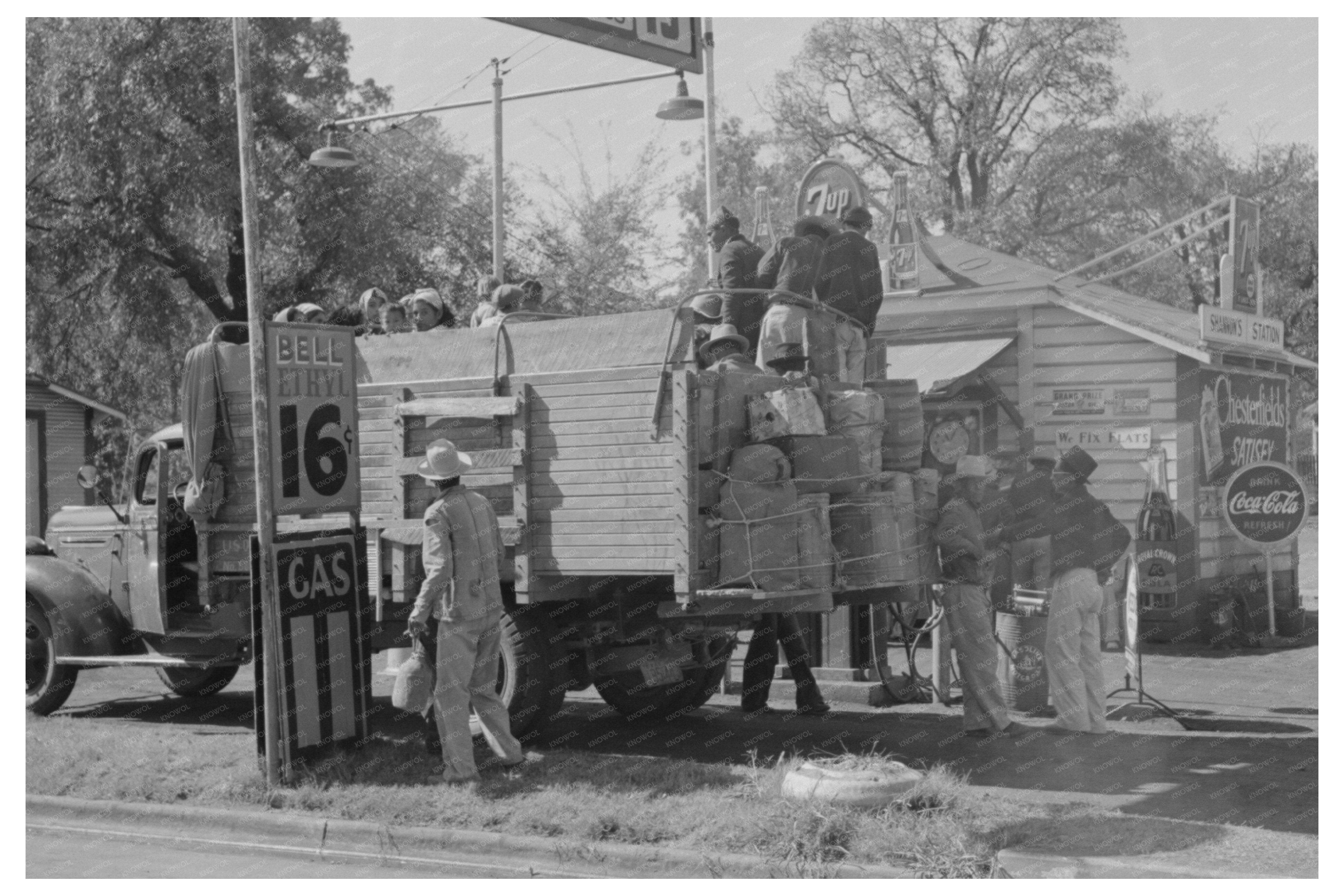 Mexican Migrants Returning from Cotton Picking Texas 1939