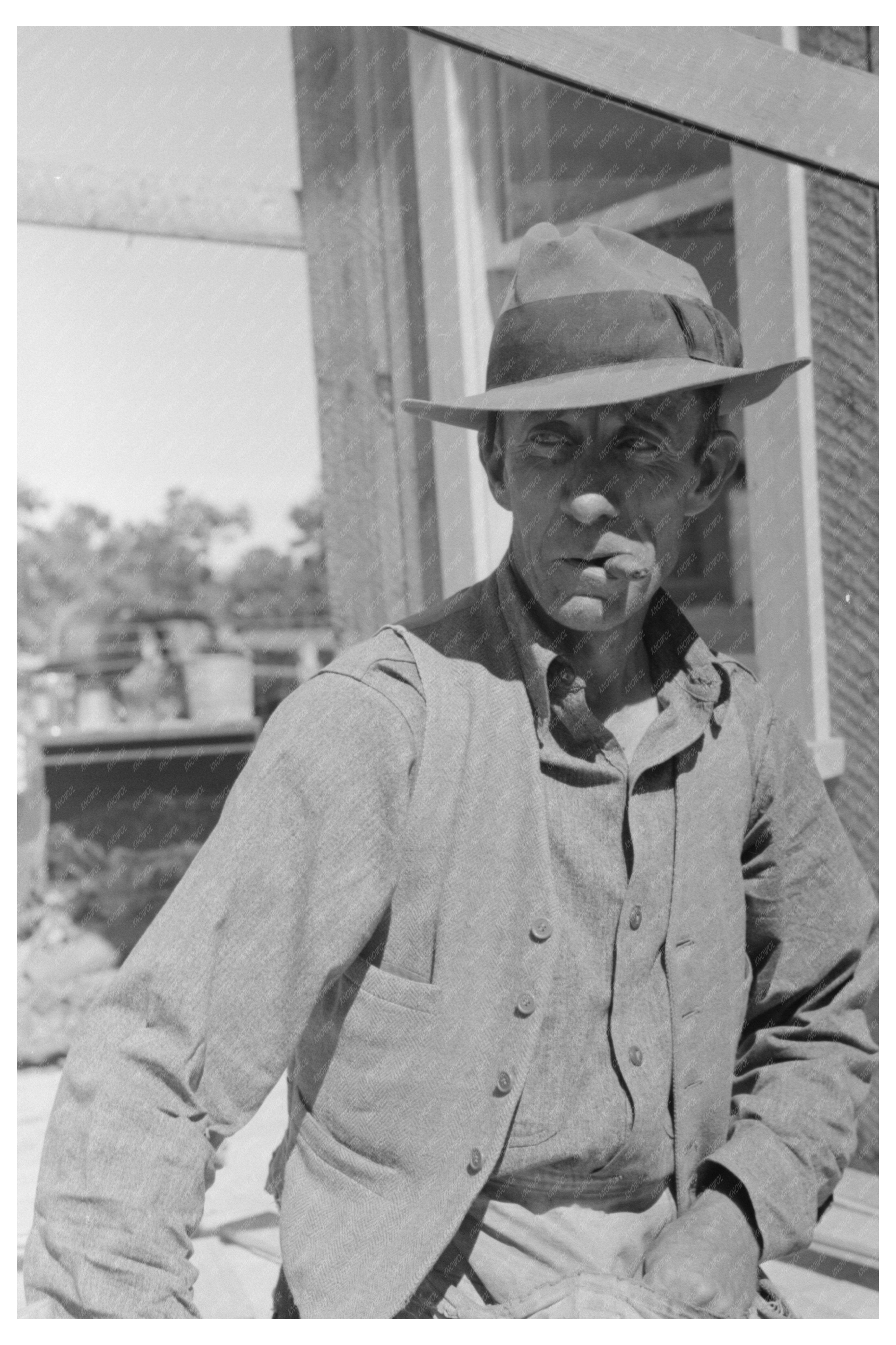 Farmer Carpentry for New House in Pie Town NM 1940