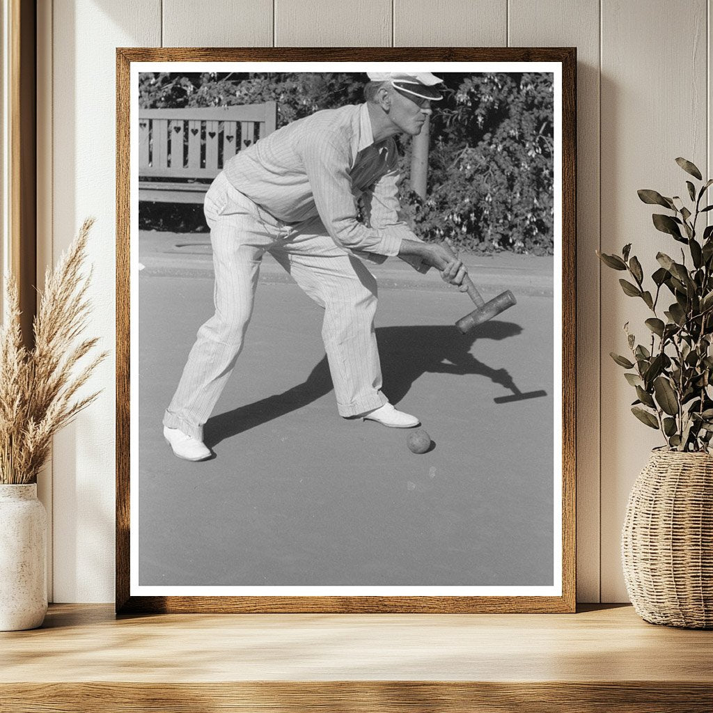 Roque Player in San Diego California June 1941