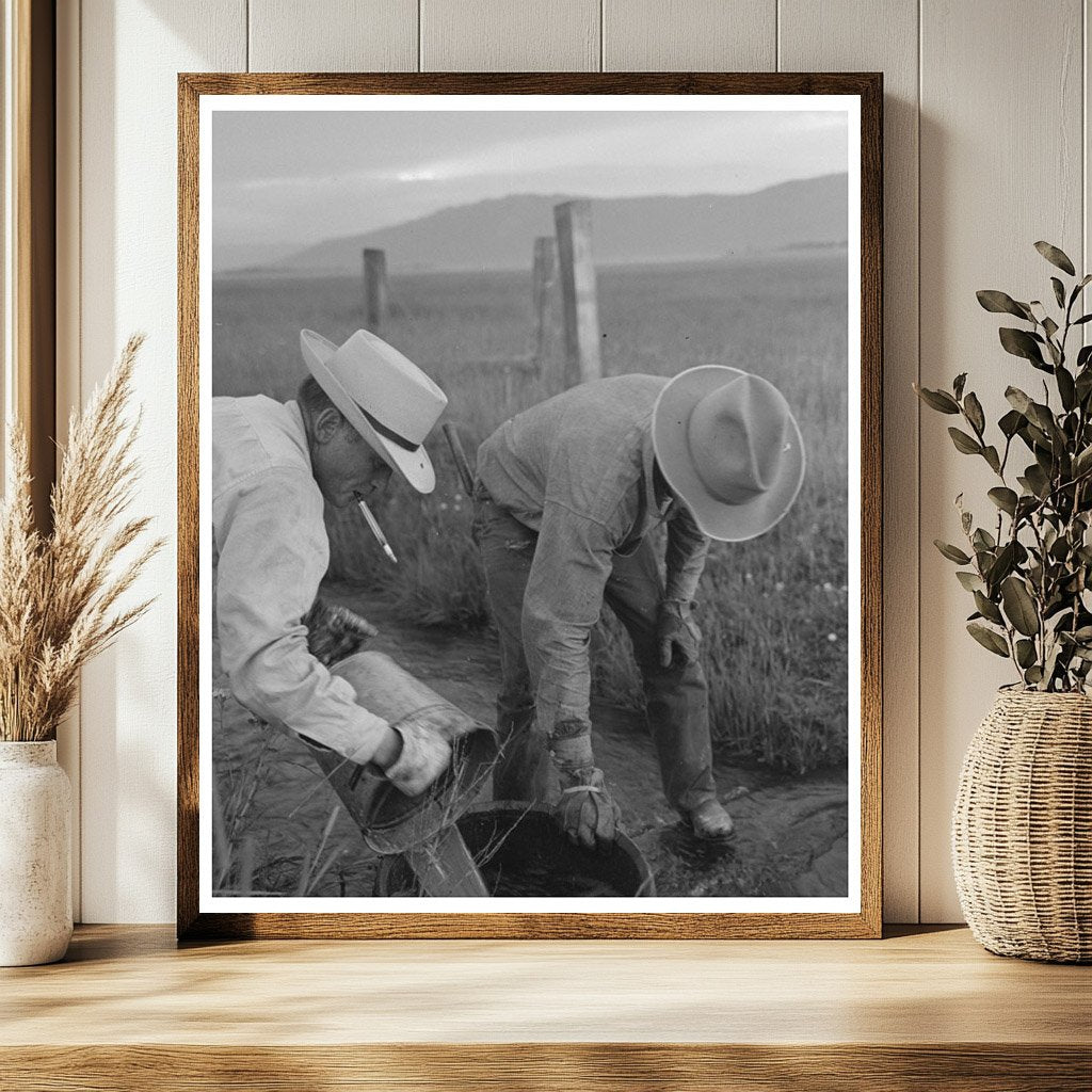 Eddie Cruzen with Ranch Hand Mixing Blue Vitriol 1941