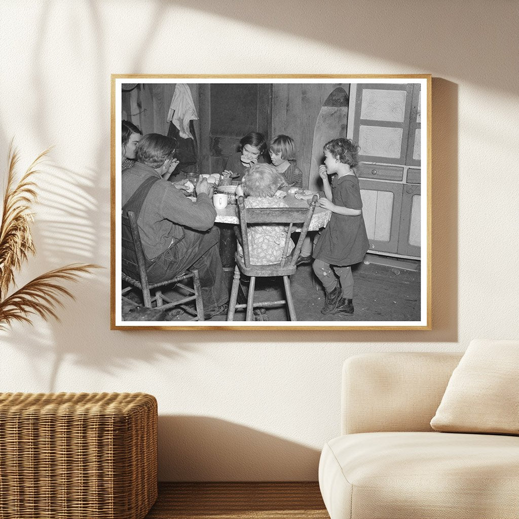 Oscar Gaither Family Dinner McLeansboro Illinois 1937