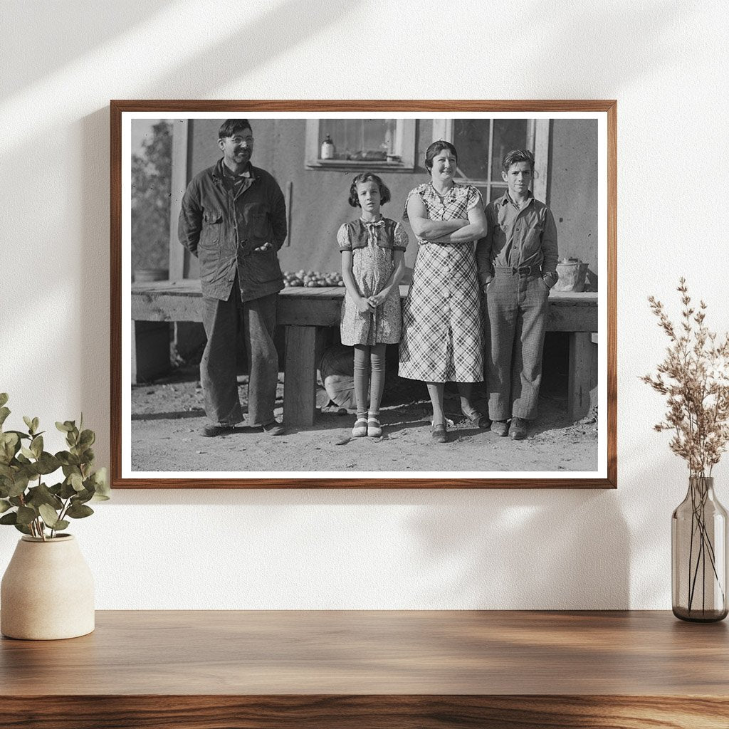 Edward Chapman Family Farmers Minnesota September 1937