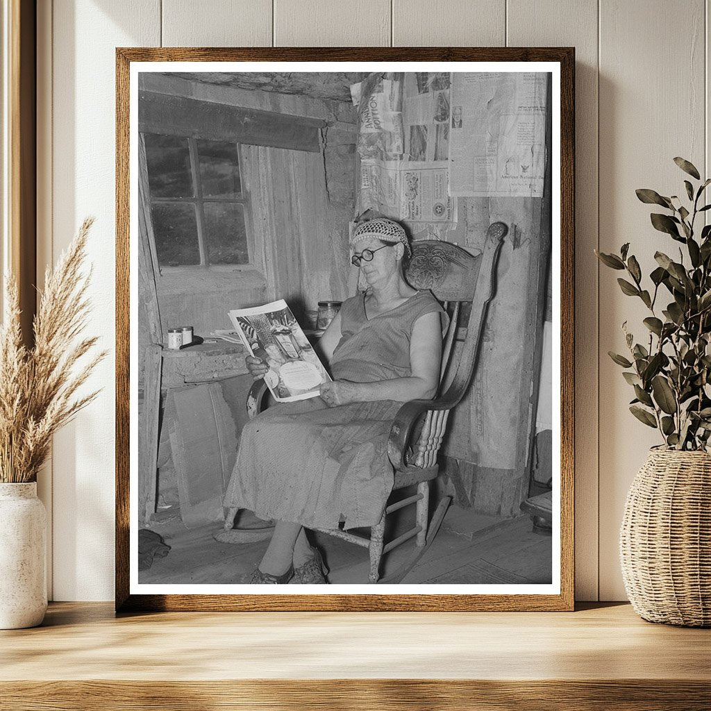 Homesteaders Wife in North Dakota Shack 1937