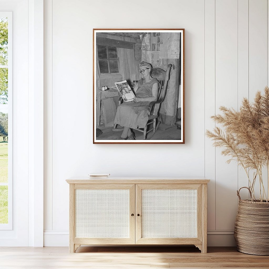 Homesteaders Wife in North Dakota Shack 1937