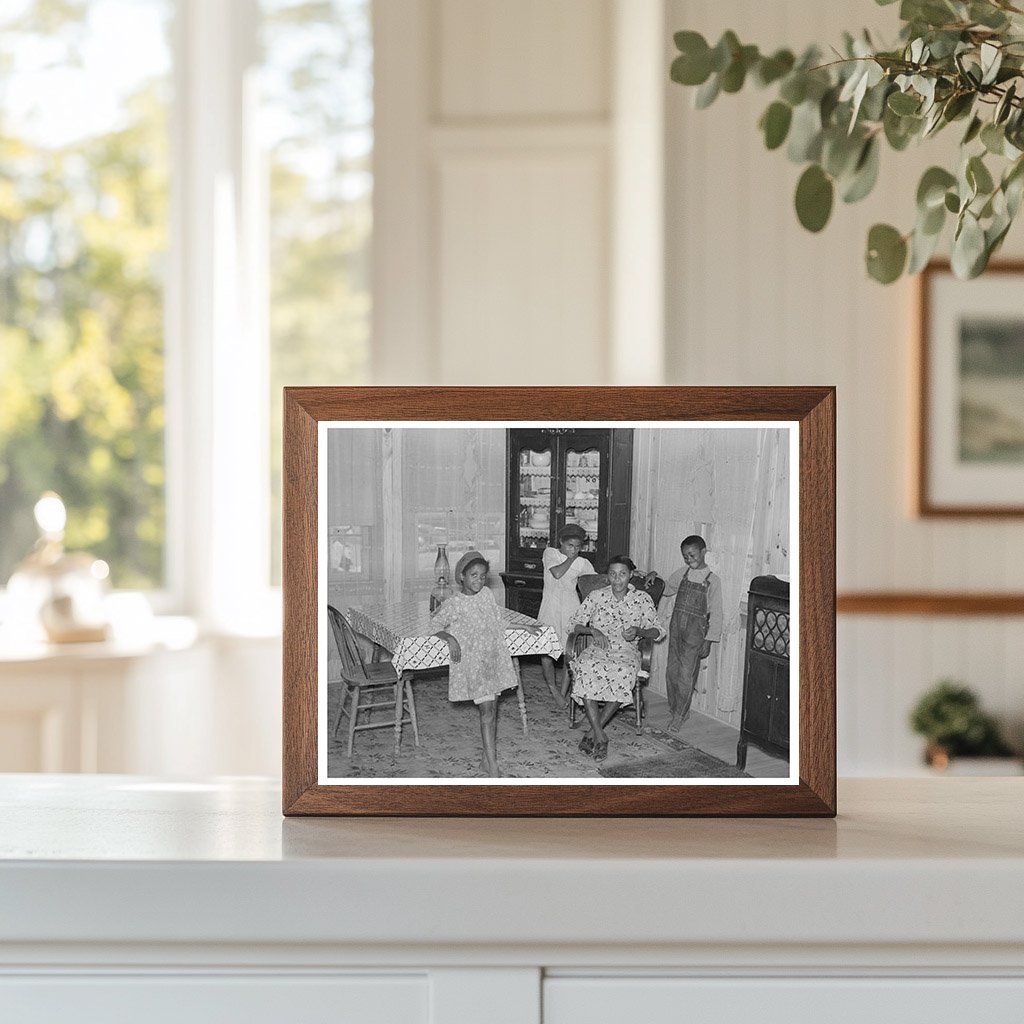 Sharecropper Family Resettling in La Forge Missouri 1938