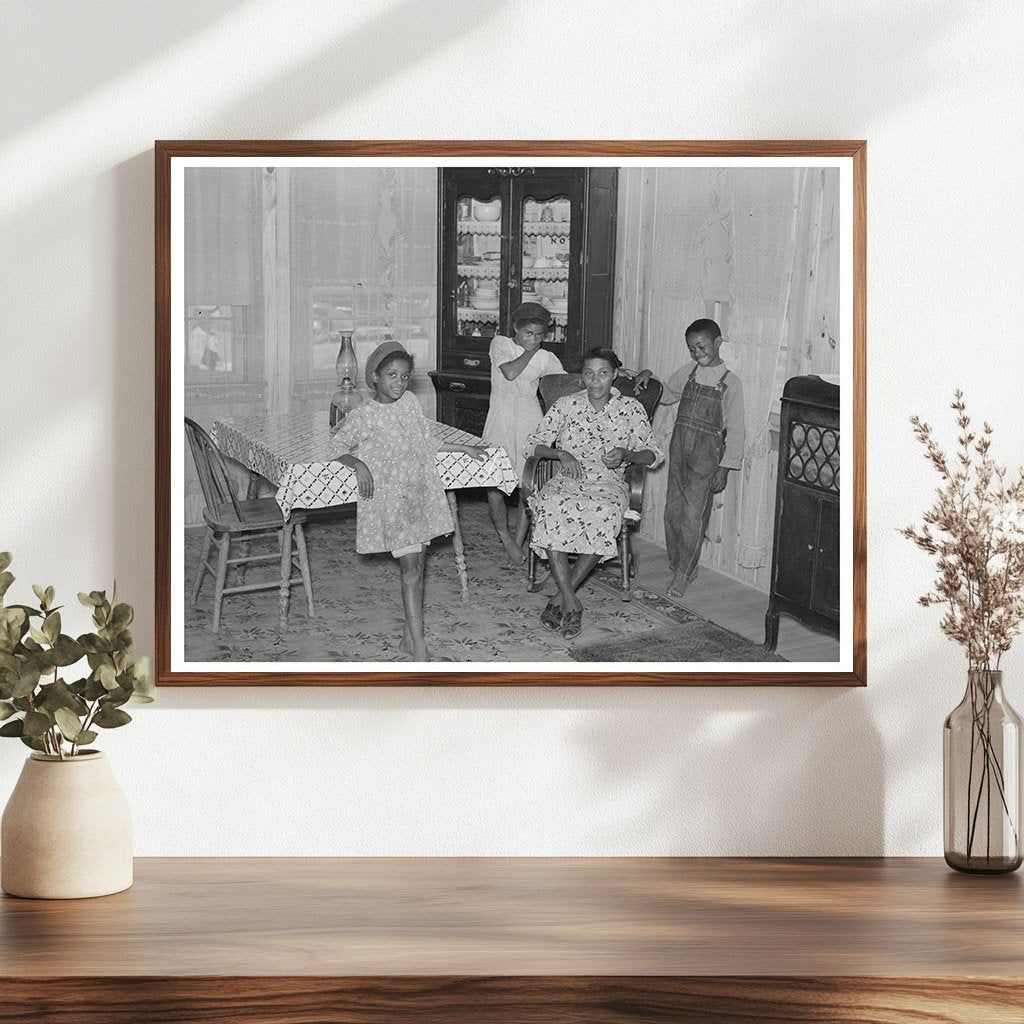 Sharecropper Family Resettling in La Forge Missouri 1938