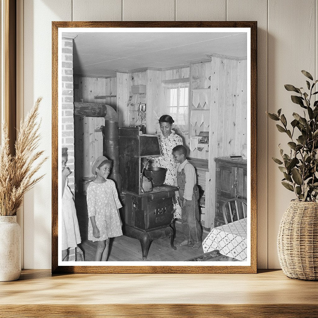 Sharecropper Family in La Forge Project Missouri 1938