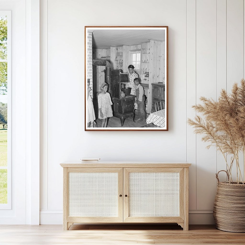 Sharecropper Family in La Forge Project Missouri 1938
