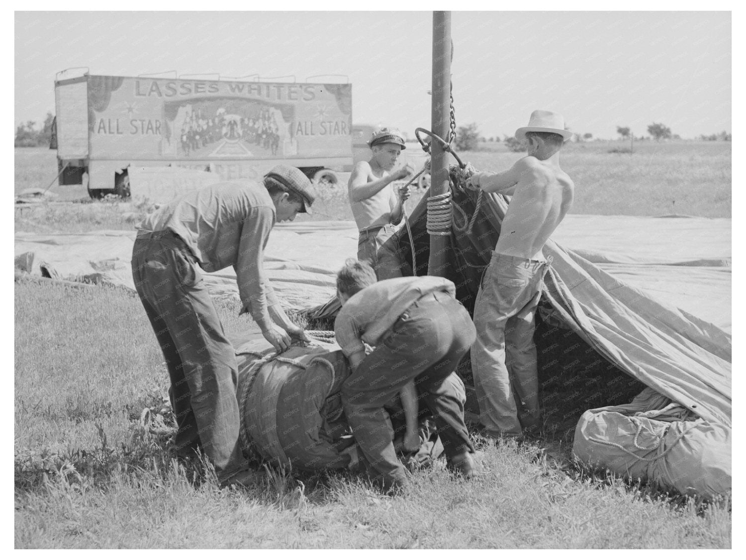Tent Erection for Lasses-White Show Sikeston Missouri 1938