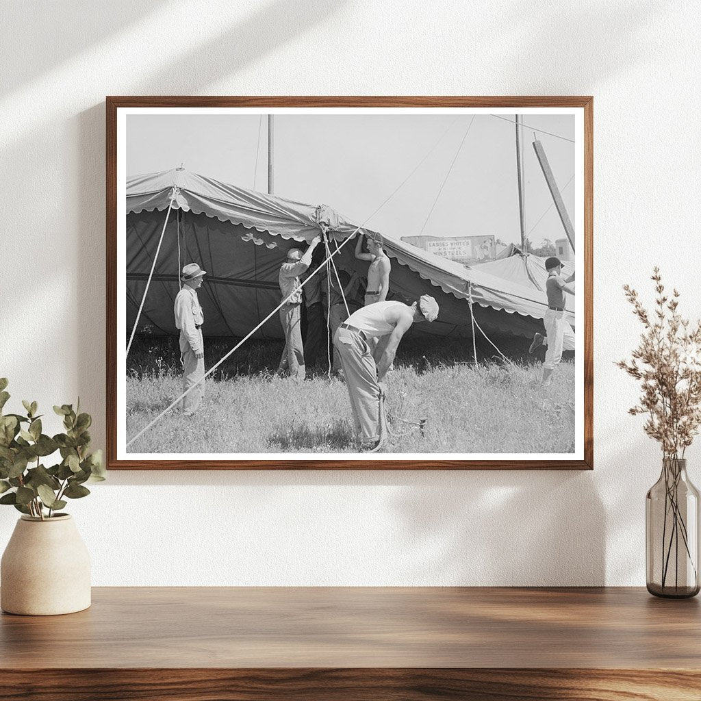 Tent Erecting for Lasses-White Show Sikeston Missouri 1938