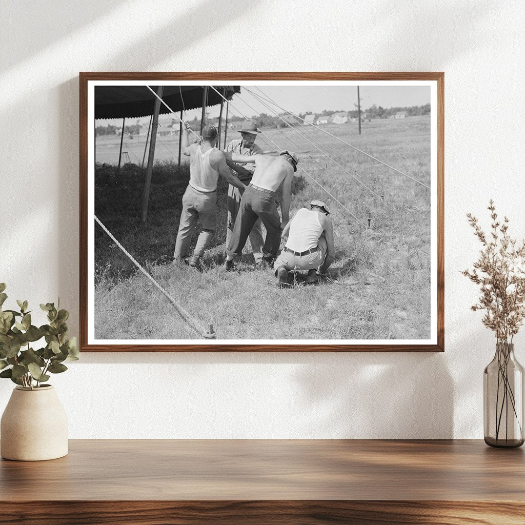 Lasses-White Show Performers Sikeston Missouri 1938