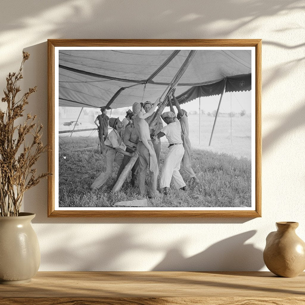Tent Pole Setup at Lasses-White Show Sikeston 1938