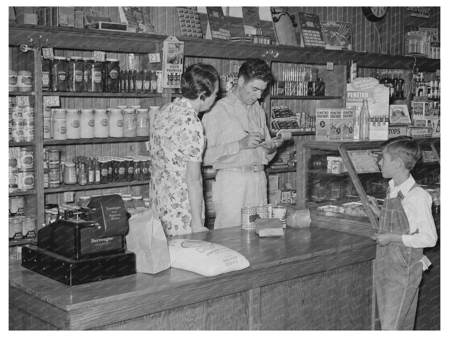 Lake Dick Cooperative Store Scene October 1938