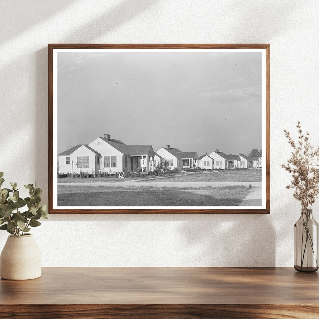 Vintage 1938 Lake Dick Project Housing in Jefferson County