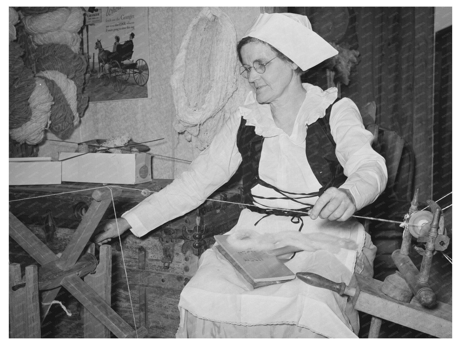 Madame Dronet Making Thread in Erath Louisiana 1938
