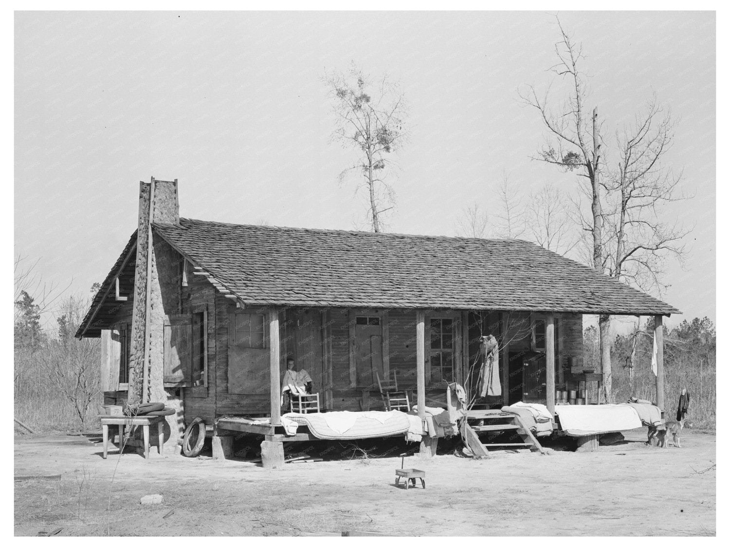Farmhouse in Mississippi with Outdoor Bedding January 1939