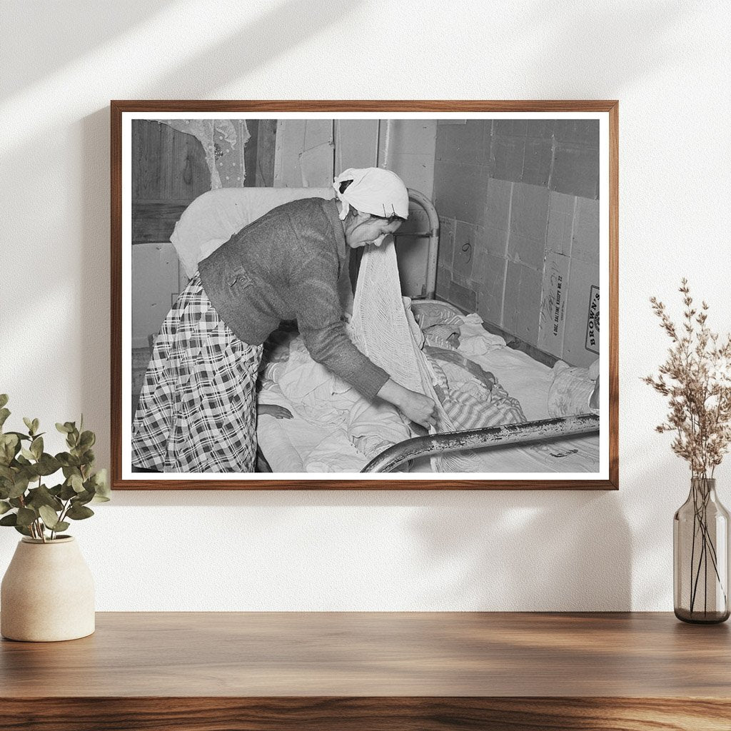 Mexican Mother Covers Sleeping Child in Crystal City 1939