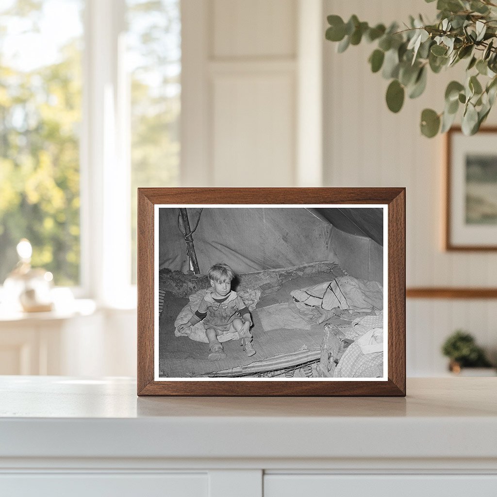 Migrant Child in Tent Home Corpus Christi Texas 1939