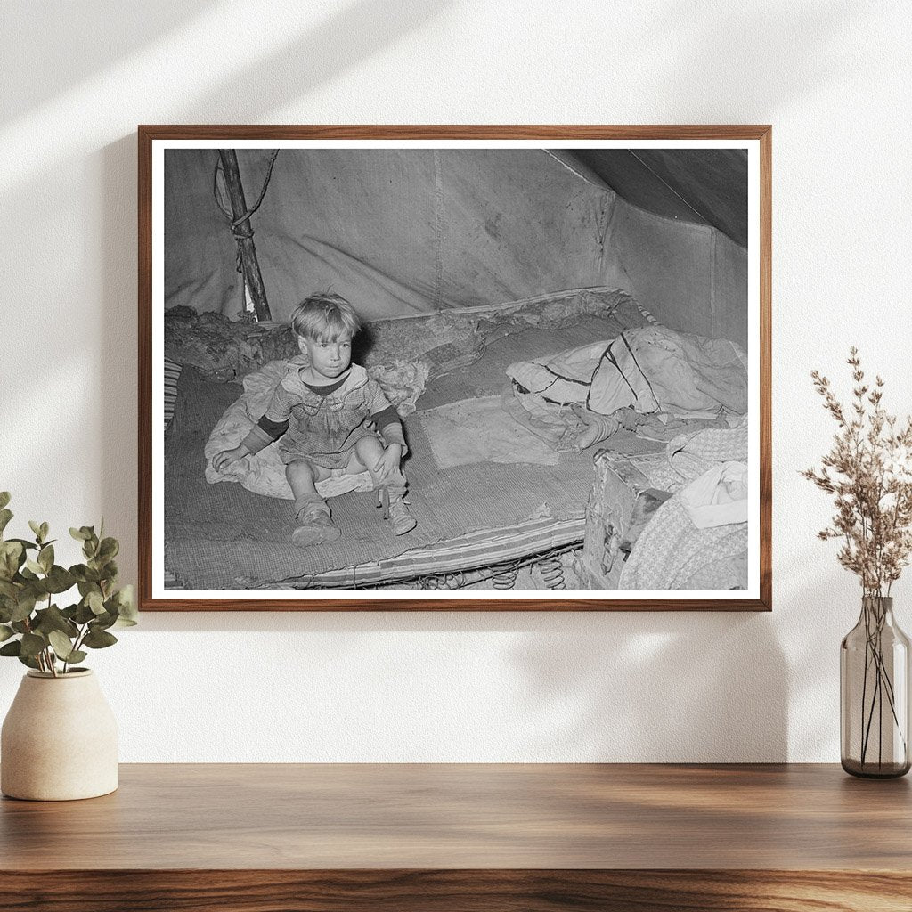 Migrant Child in Tent Home Corpus Christi Texas 1939
