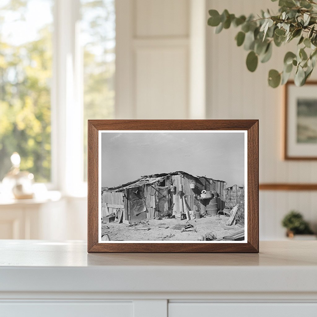 Mexican Day Laborers Home in Zavala County 1939