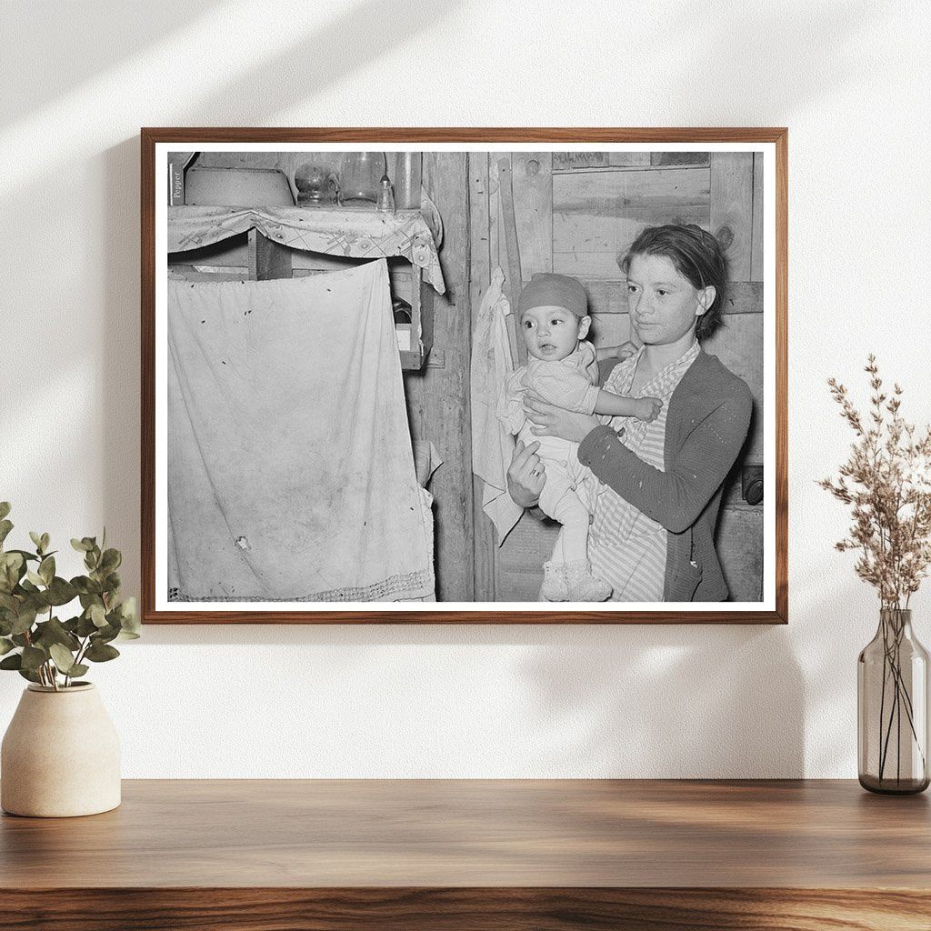 Mexican Mother and Child at Home Crystal City Texas 1939