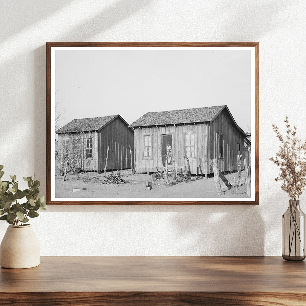 Mexican Houses in Crystal City Texas 1939