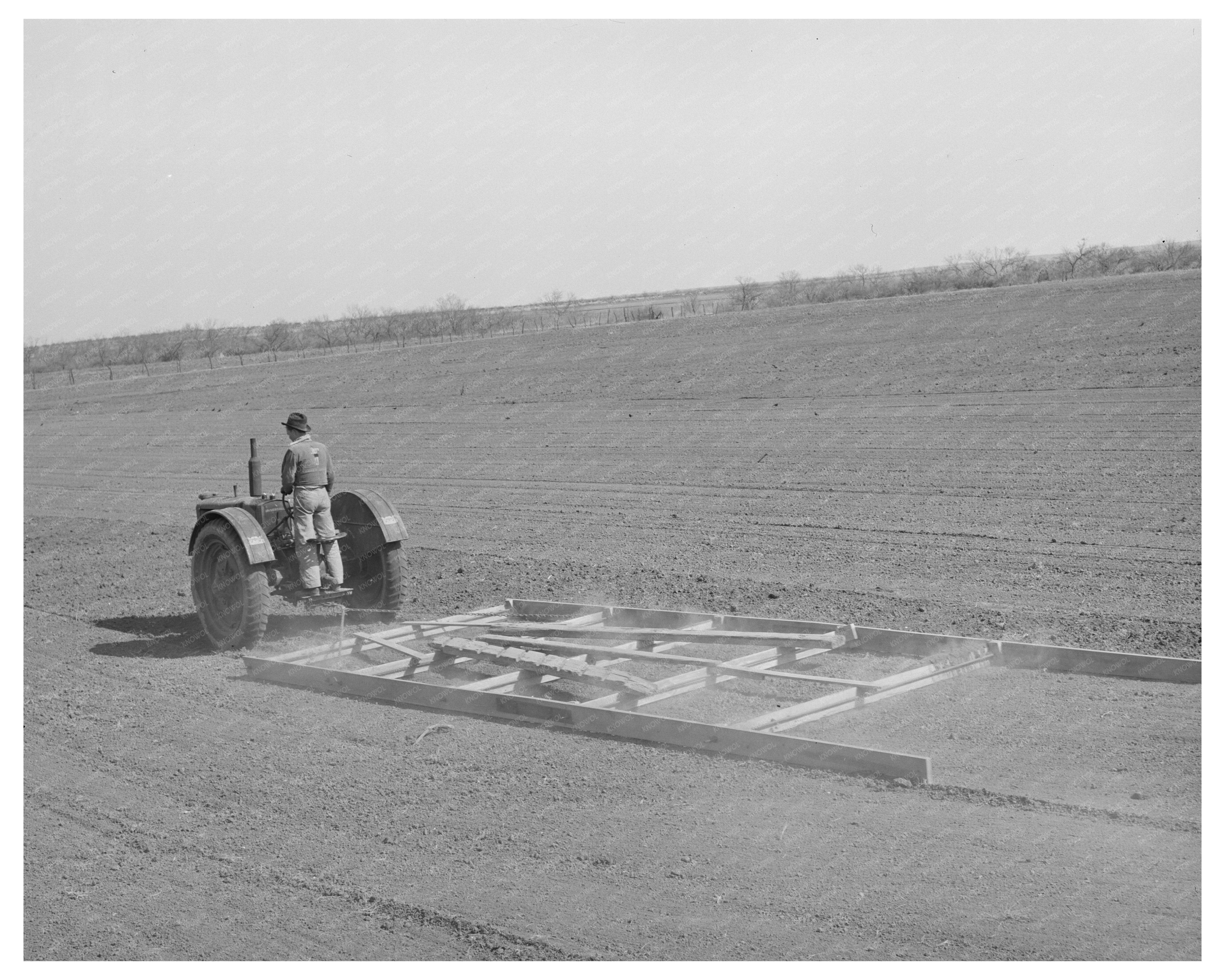 Tractor Pulls Wooden Floater in Texas Agriculture 1939