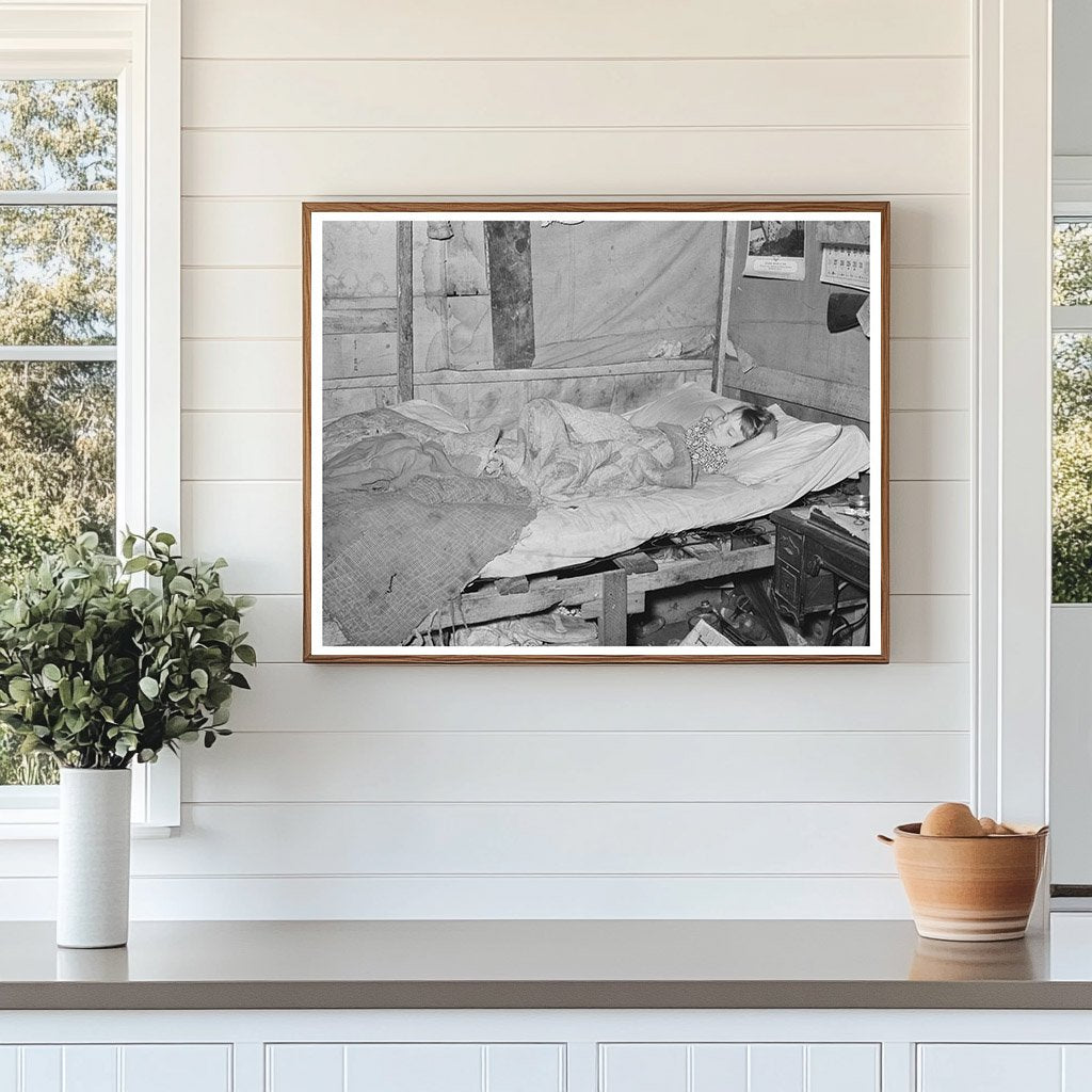 Migrant Child with Influenza Jefferson Texas March 1939