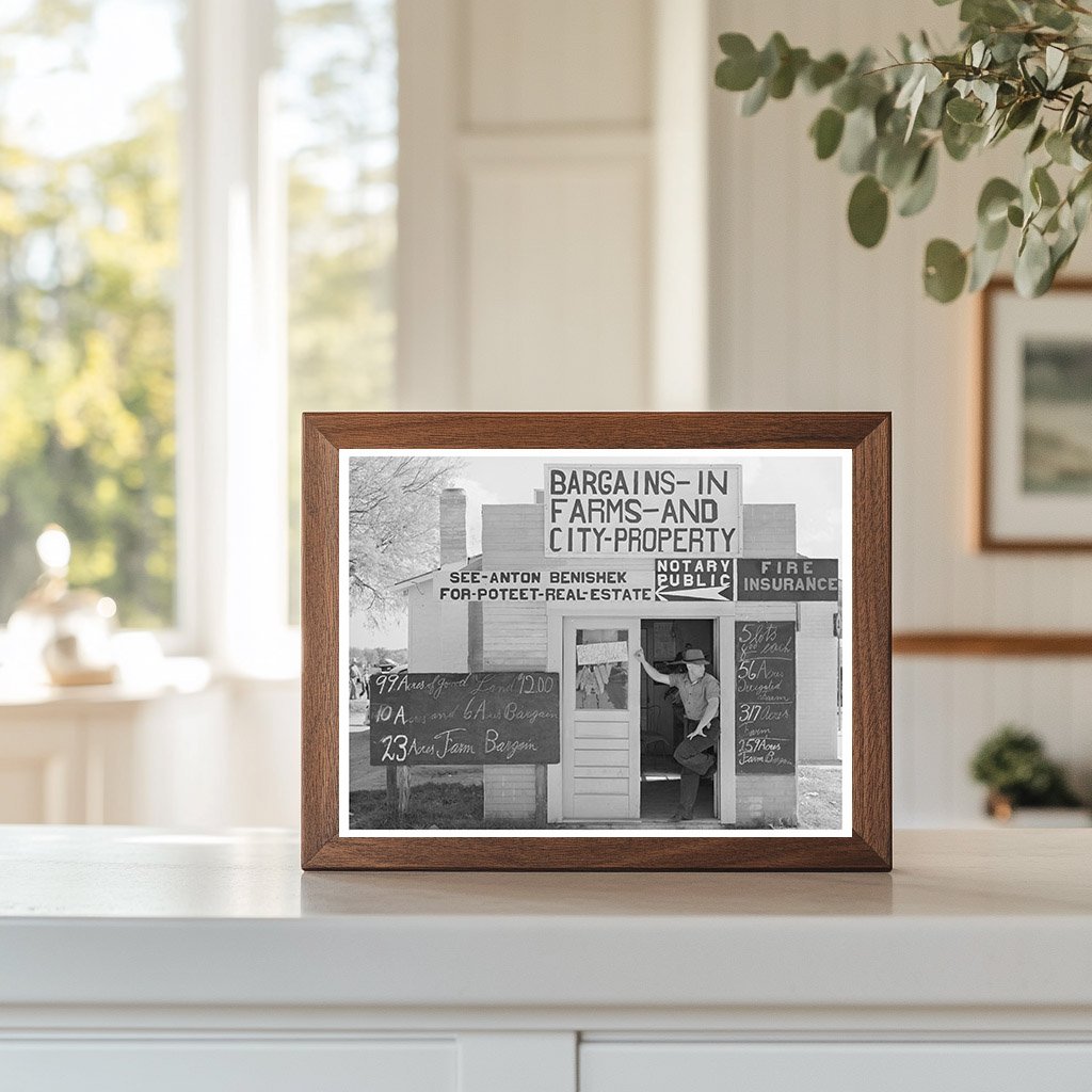 Poteet Texas Real Estate Office March 1939