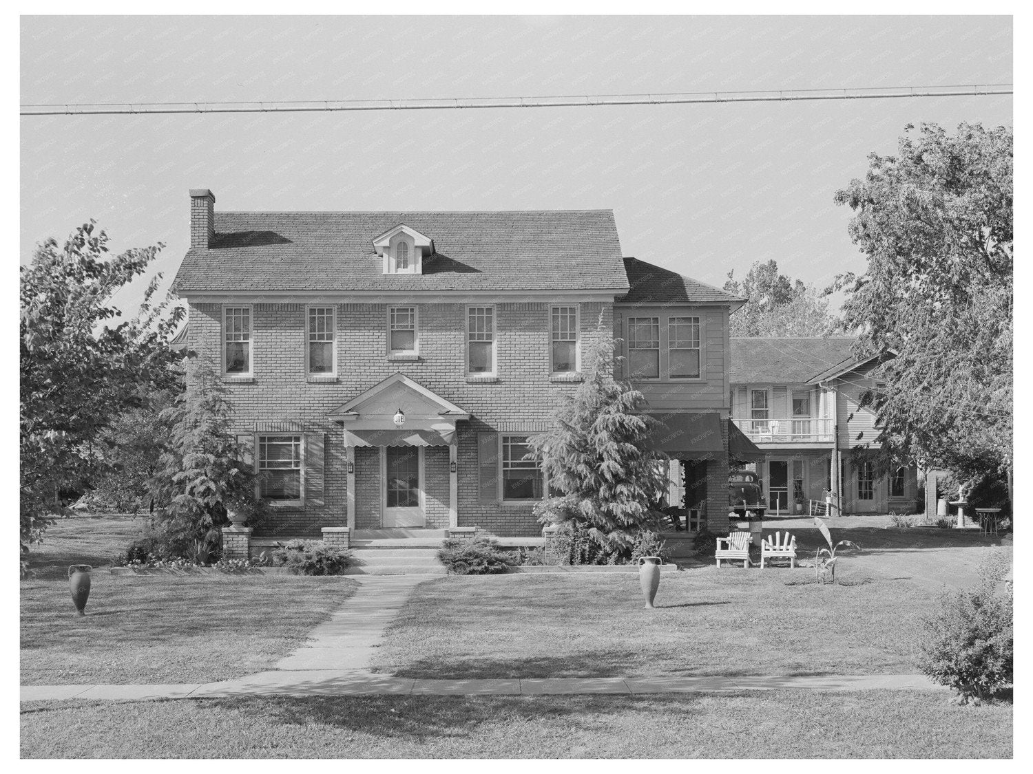 San Augustine Texas Home Converted to Hotel 1939