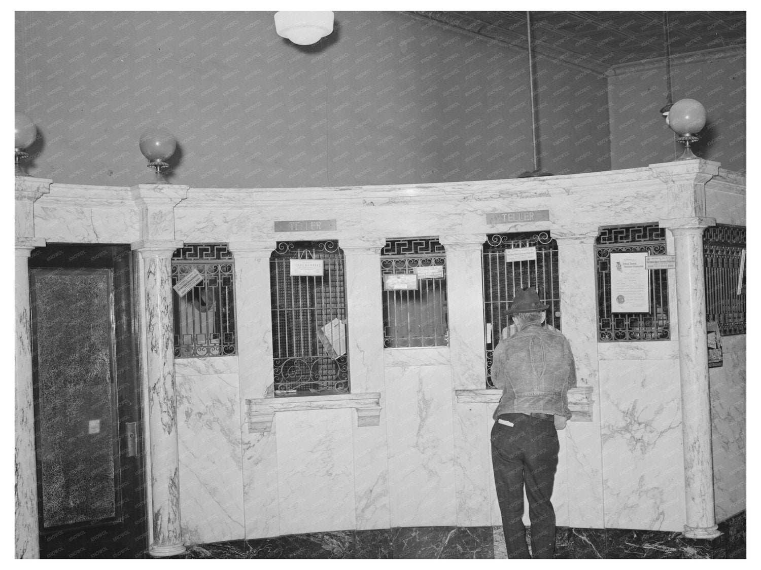 San Augustine Texas Bank Scene April 1939 Vintage Photo