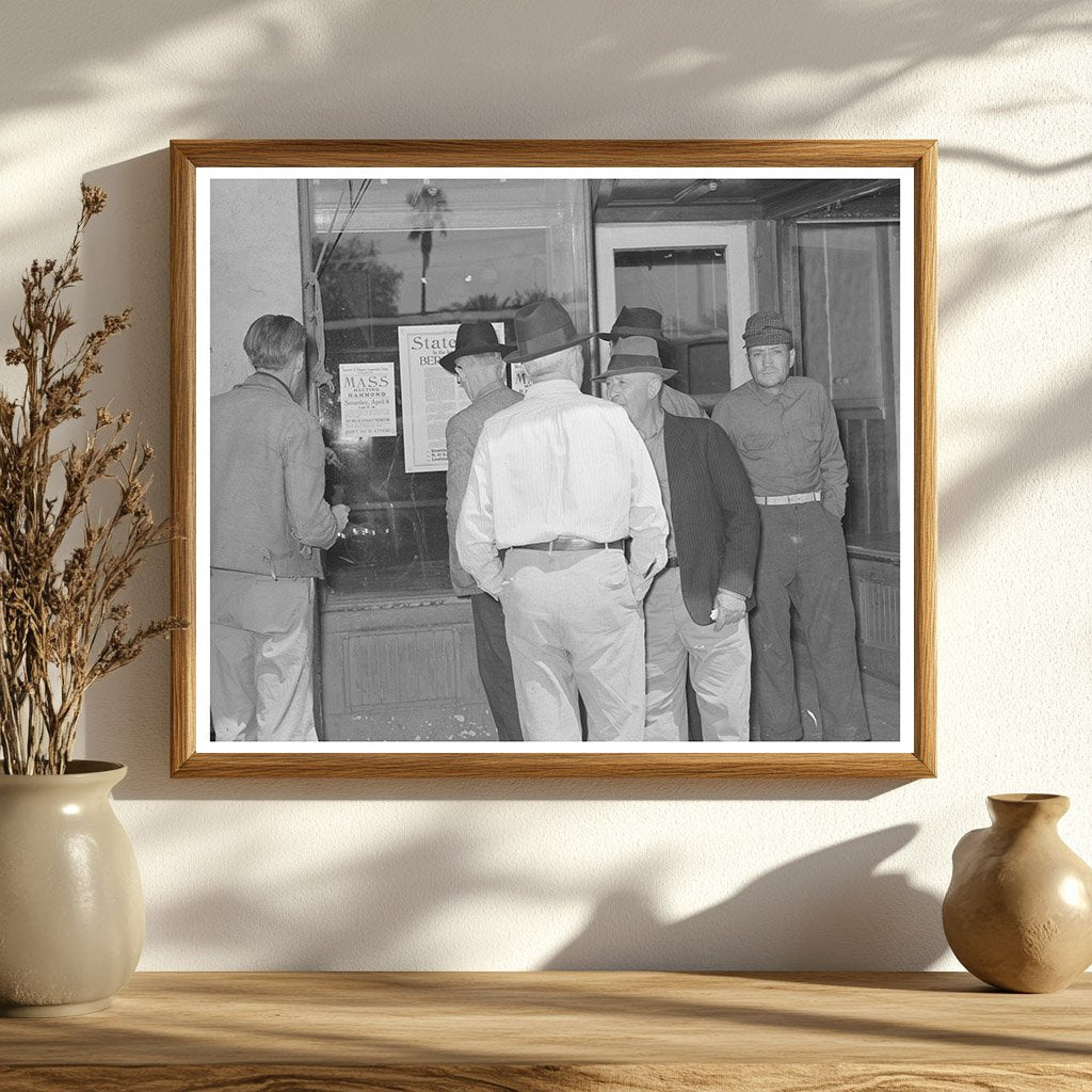 Strawberry Farmers in Hammond Louisiana April 1939