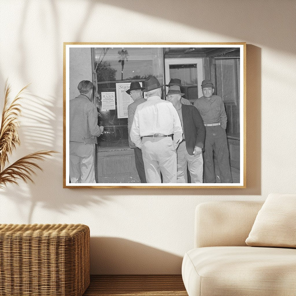 Strawberry Farmers in Hammond Louisiana April 1939