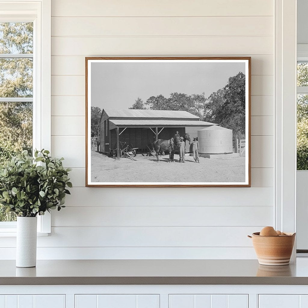 Individuals at Sabine Farms Marshall Texas April 1939