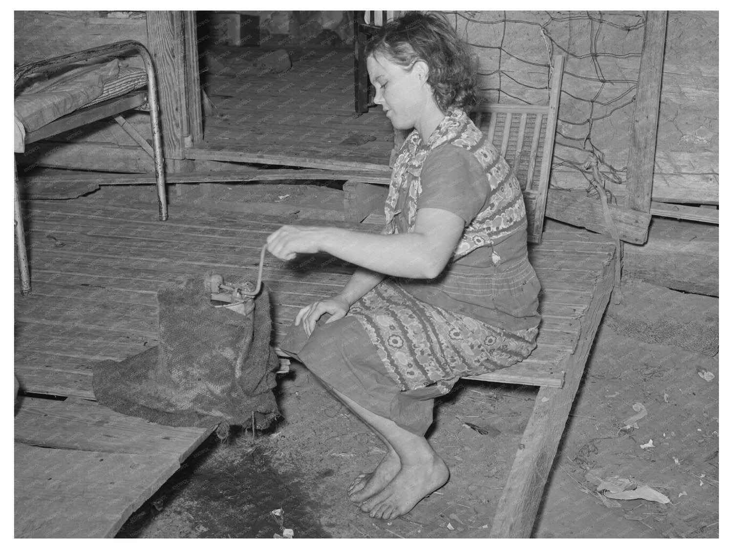 Wife Freezes Ice Cream on Porch Warner Oklahoma June 1939