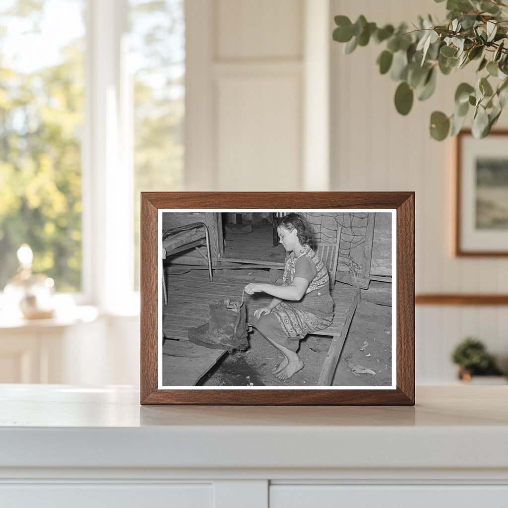 Wife Freezes Ice Cream on Porch Warner Oklahoma June 1939