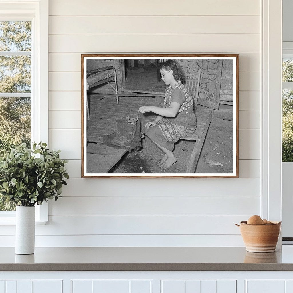 Wife Freezes Ice Cream on Porch Warner Oklahoma June 1939
