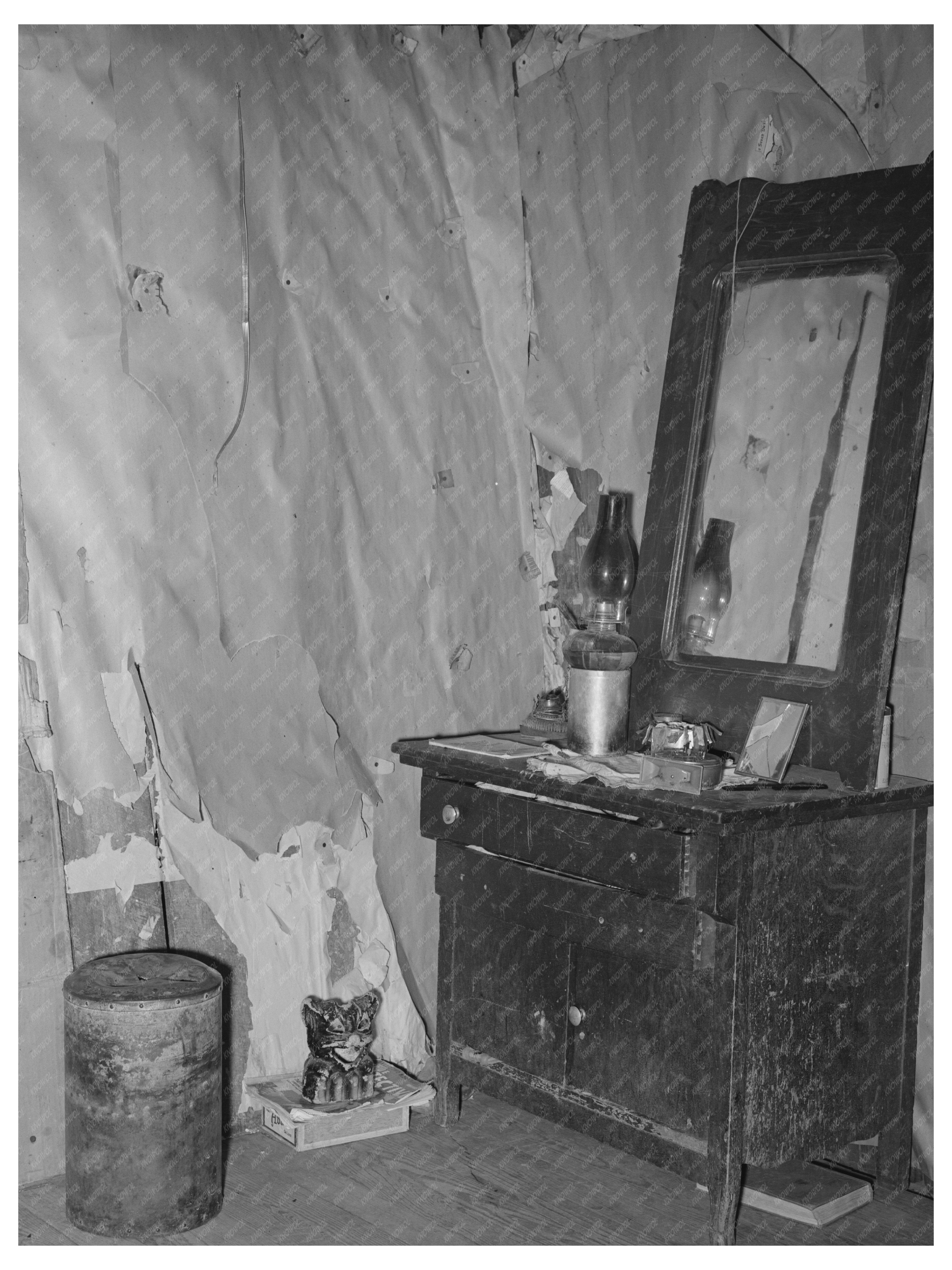 Vintage Bedroom of Agricultural Laborer Wagoner County 1939