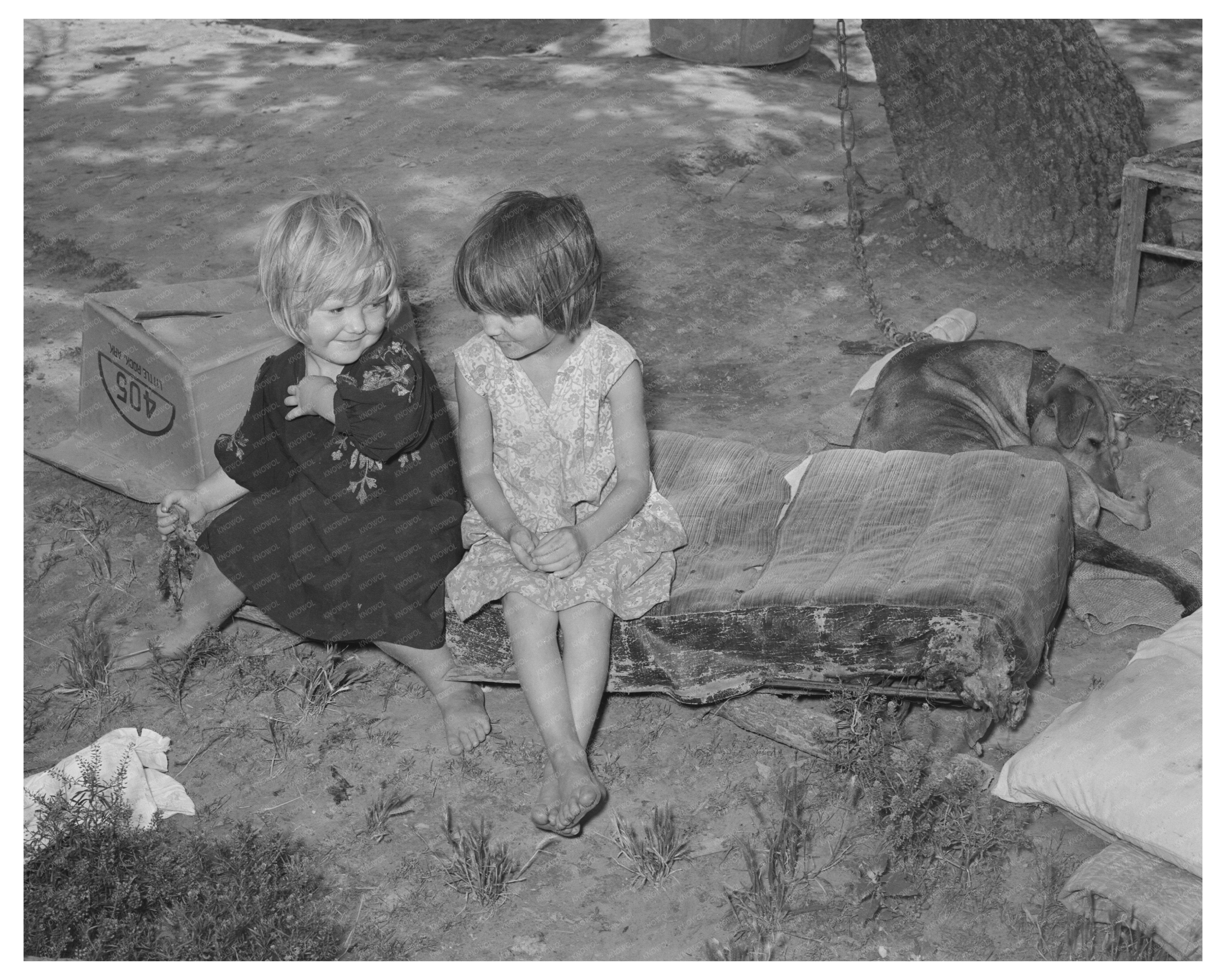 Children of Migrant Laborers by Poteau Creek 1939