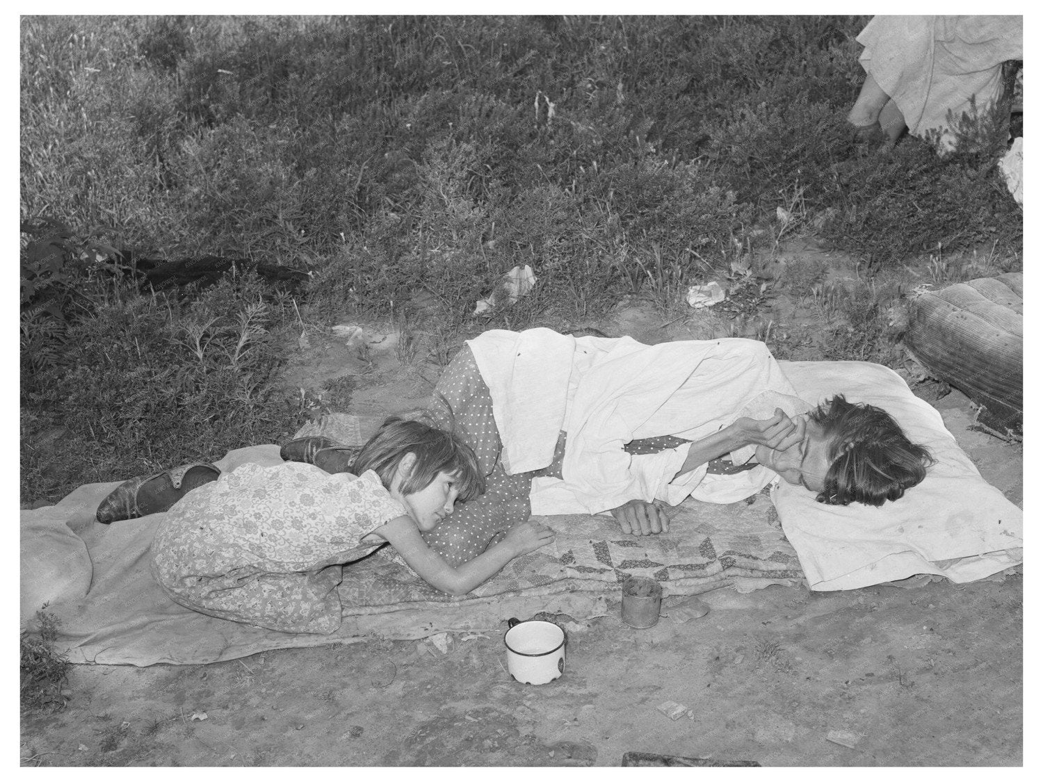 Tubercular Woman and Children in Oklahoma 1939