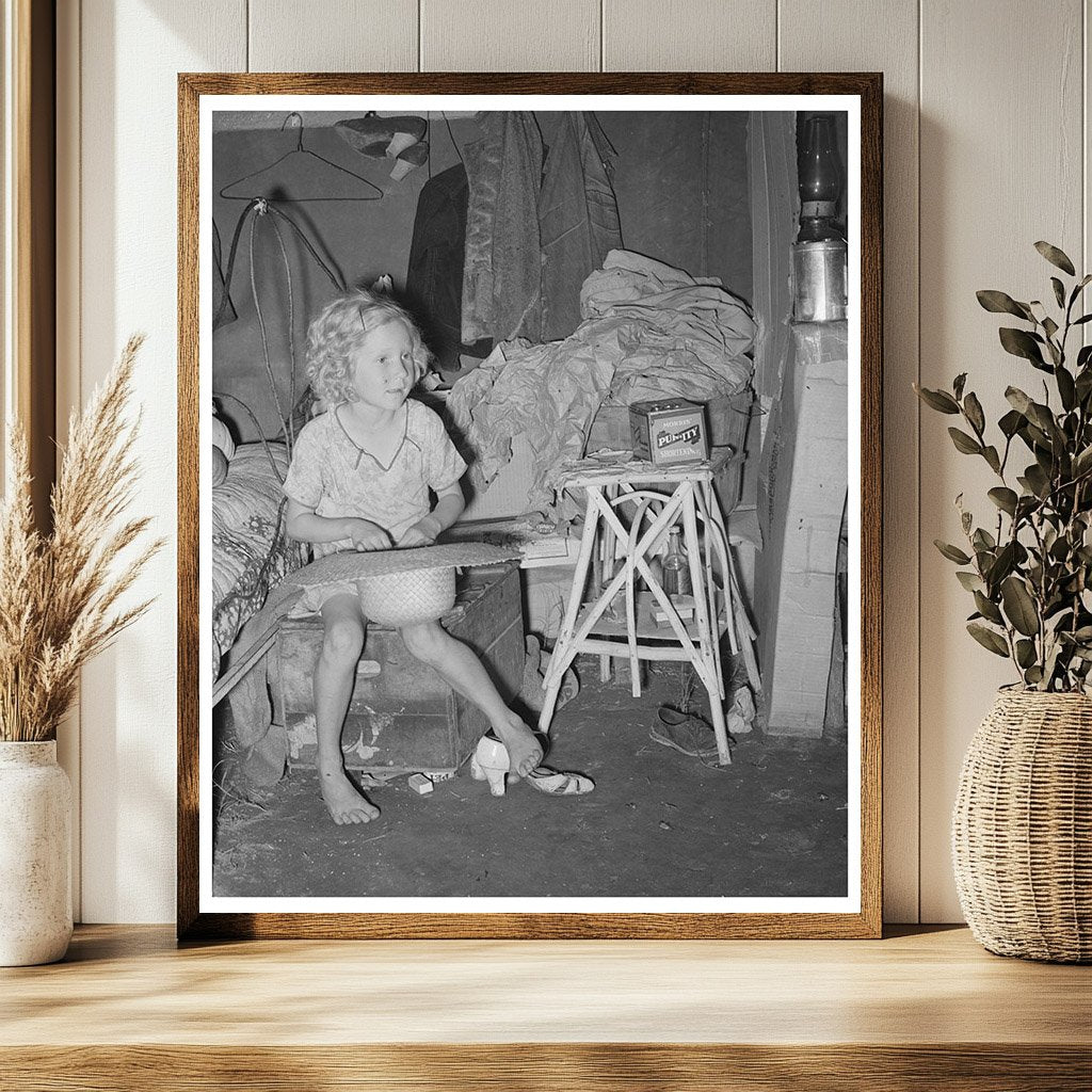Child of Agricultural Day Laborer Tent Home Spiro 1939