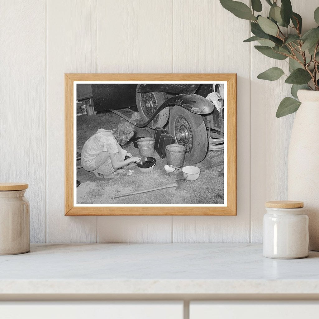 Migrant Girl Packing Pots in Muskogee Oklahoma 1939